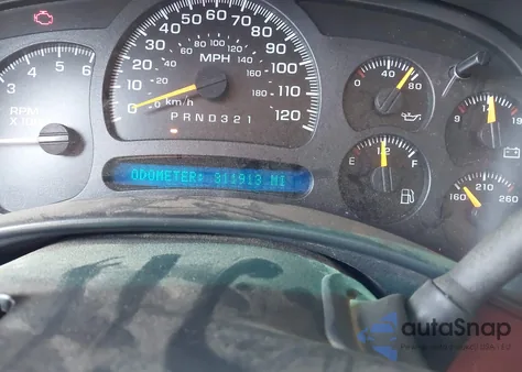 2004 Chevrolet Silverado 2500Hd Ls из США, поврежденный, VIN 1GCHK23154F162089